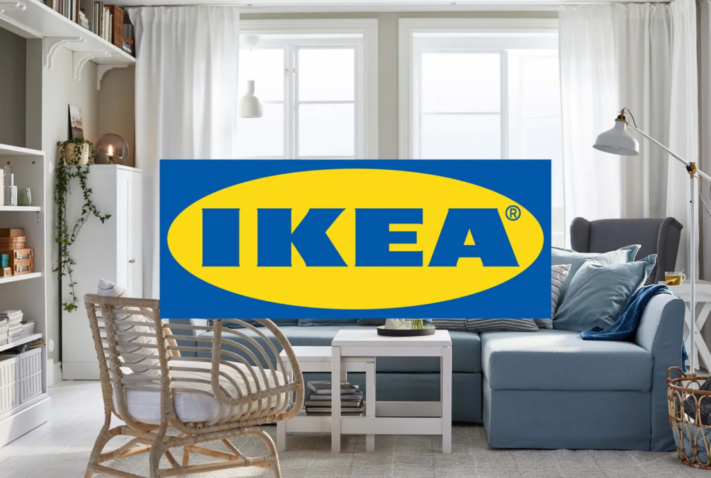 Billede af Ikea's logo, der også viser deres møbler