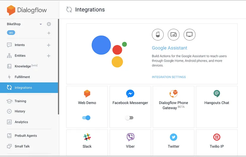 Dialogflow-grænseflade, der viser afsnittet 'Integrations' med Google Assistant og forskellige beskedplatformindstillinger som Facebook Messenger, Slack og Twitter.
