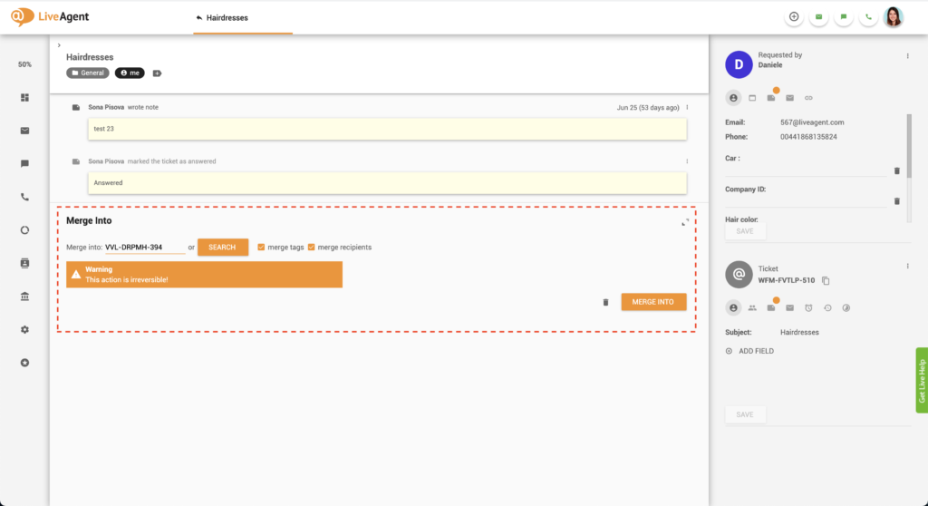 Fletning af to billetter