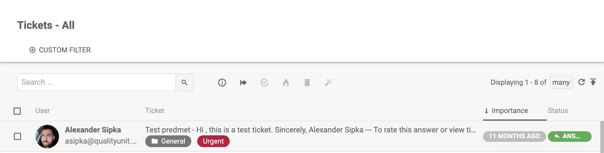 LiveAgent - haster mærkat på en sag